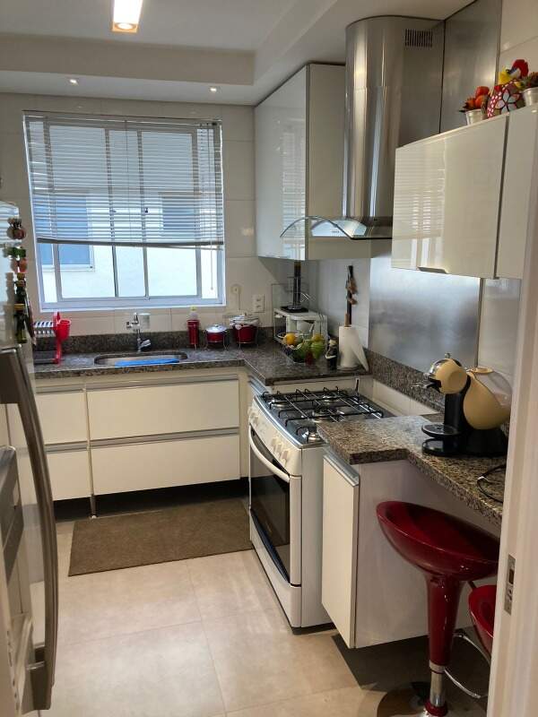 Cobertura à venda no Buritis: 