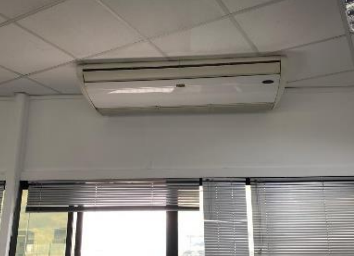 Sala para aluguel no Estoril: 