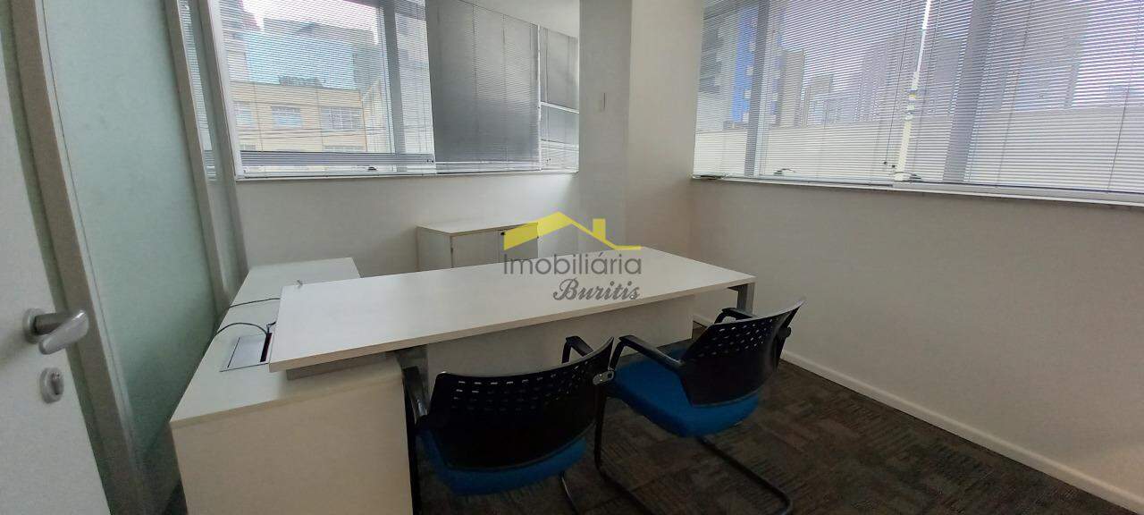 Andar à venda no Gutierrez: 