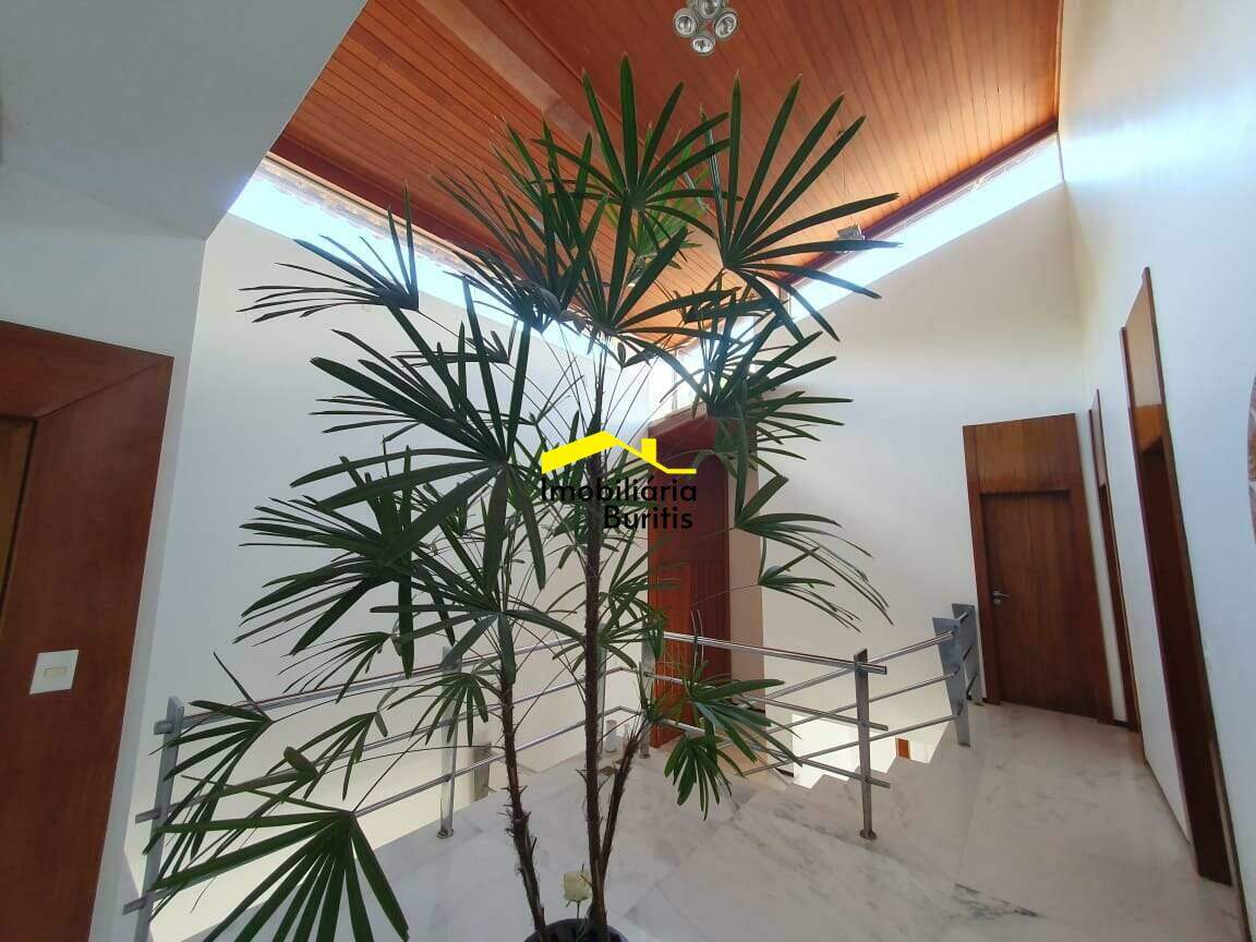 Casa em Condomínio à venda no VILA CASTELA: 