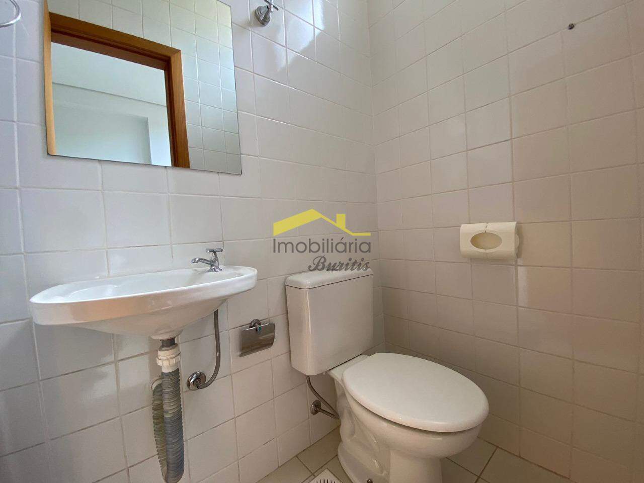 Sala para aluguel no Estoril: 