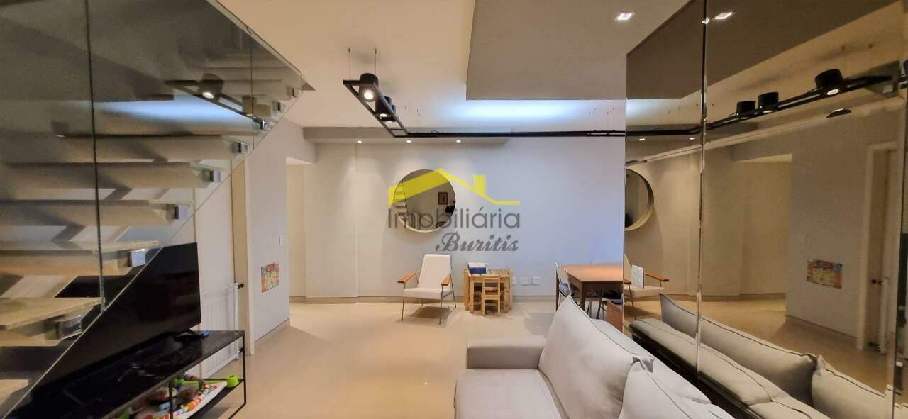 Cobertura à venda no Buritis: Sala