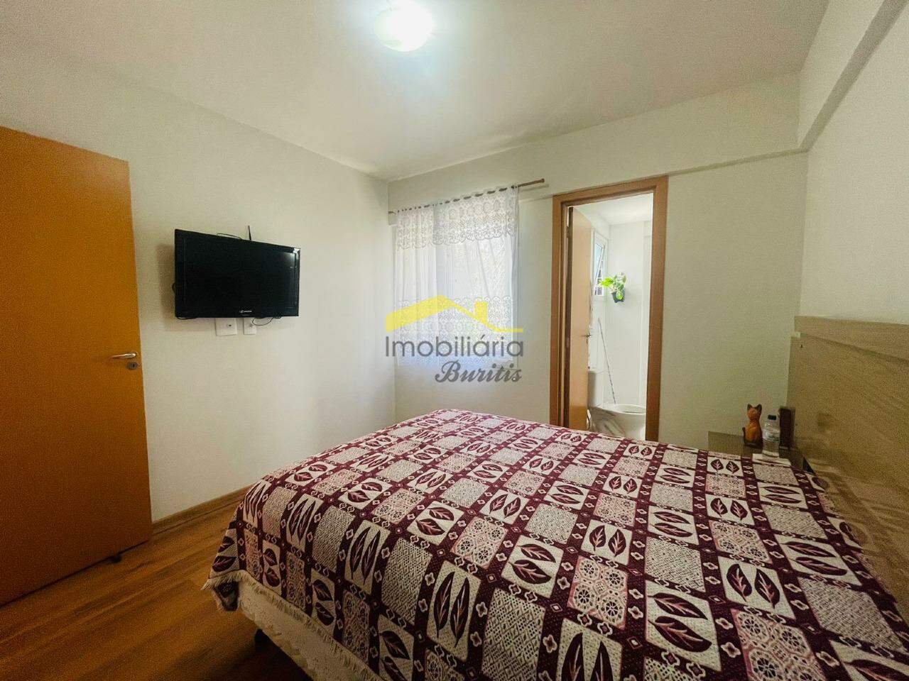 Apartamento à venda no Cinqüentenário: 