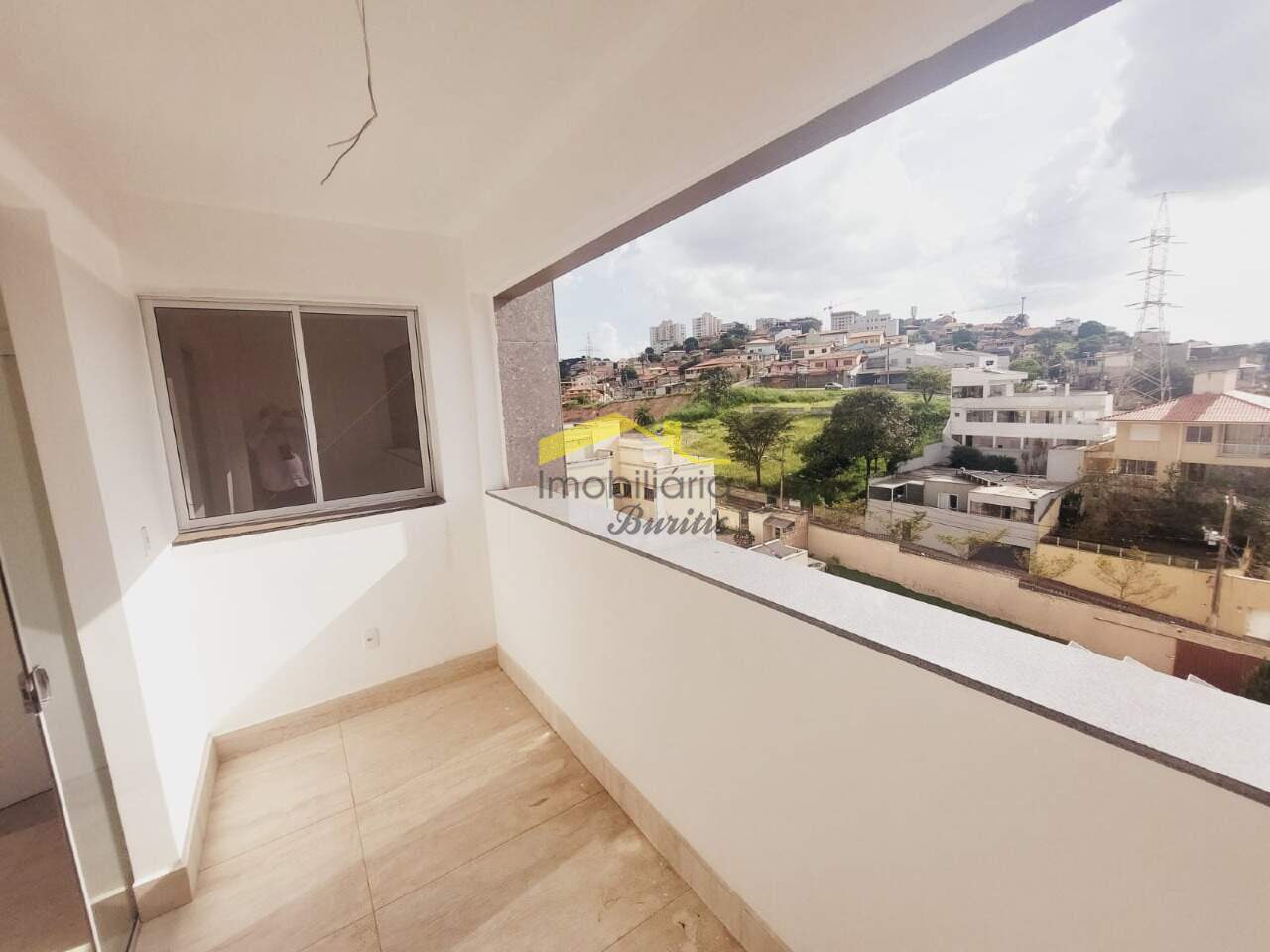 Cobertura à venda no Buritis: 