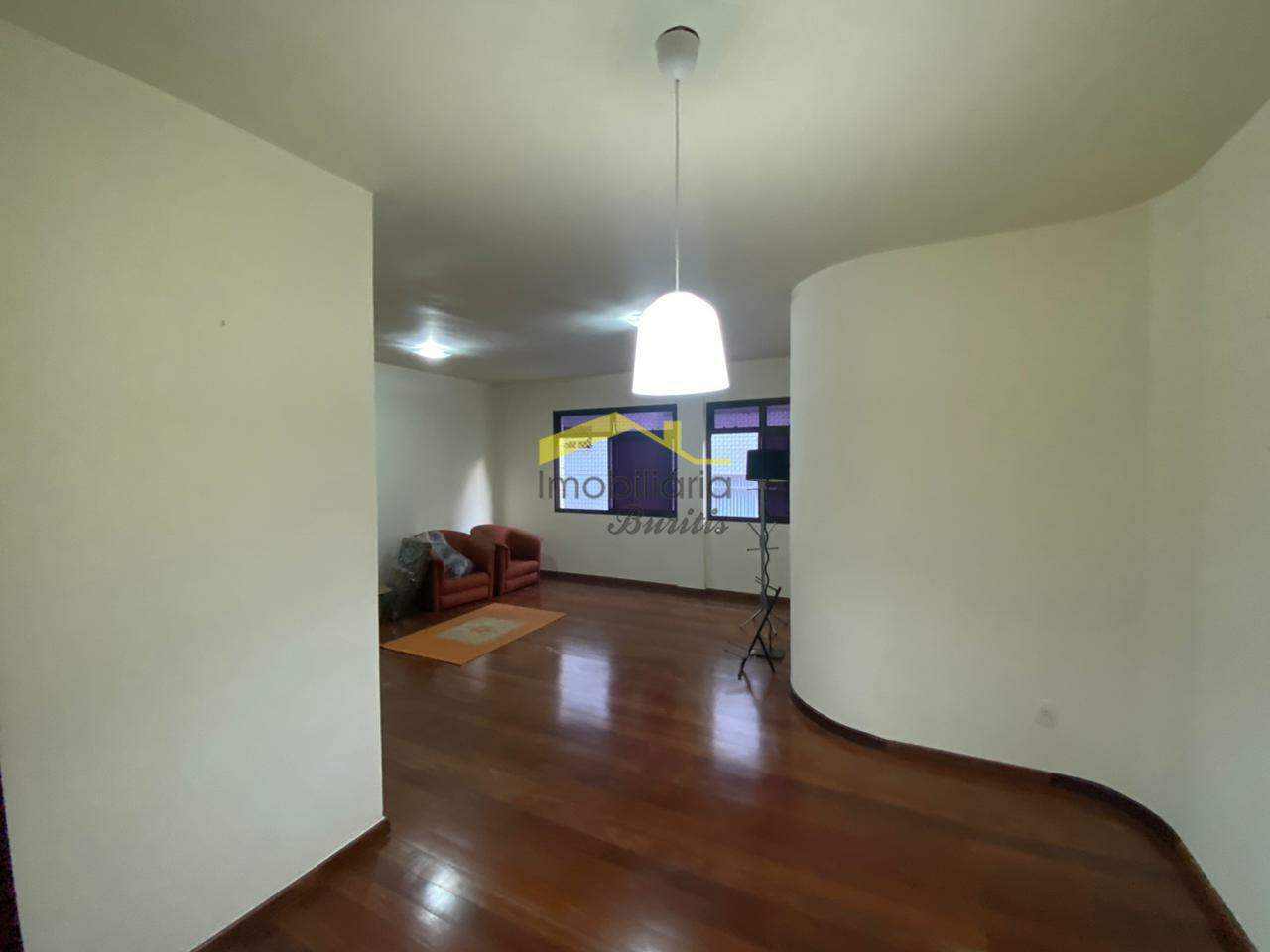 Apartamento para aluguel no Buritis: 