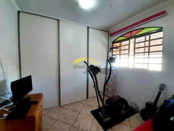 Casa à venda no Betânia: 