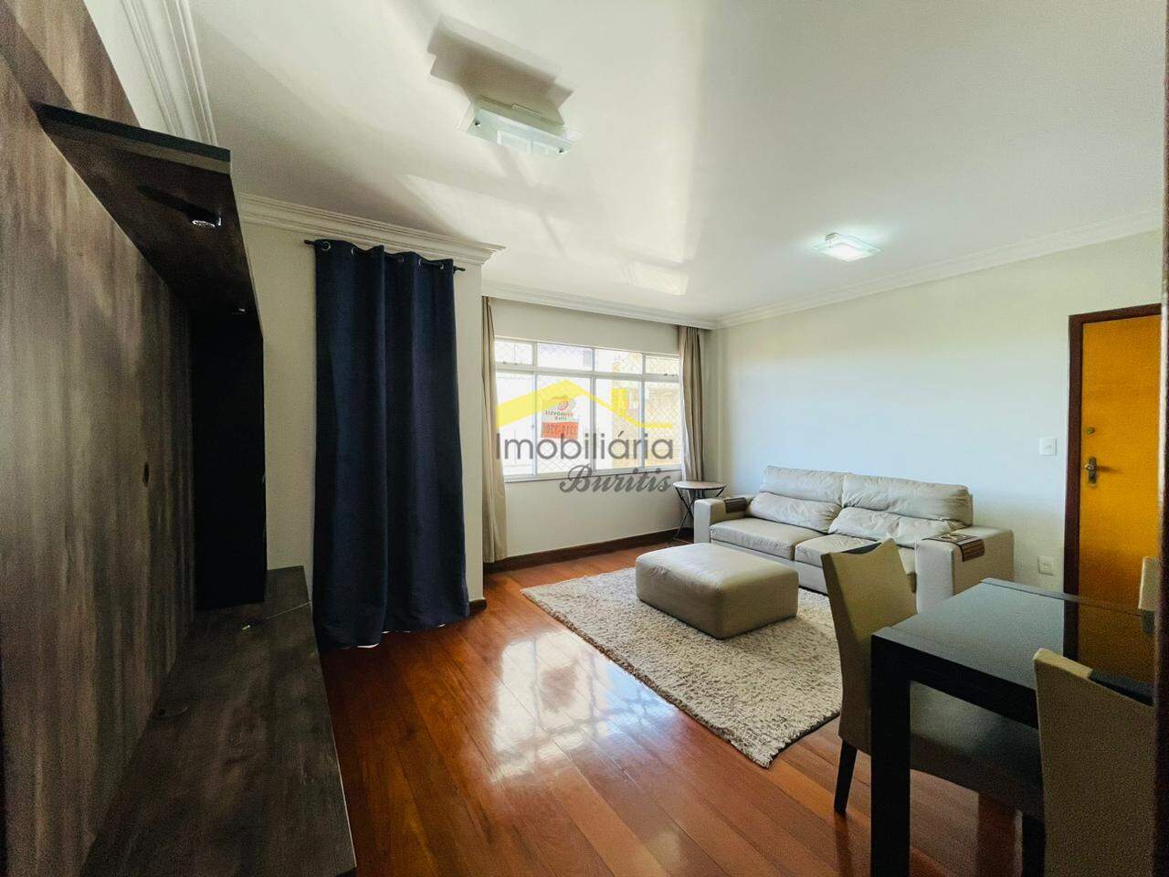 Apartamento à venda no Buritis: 