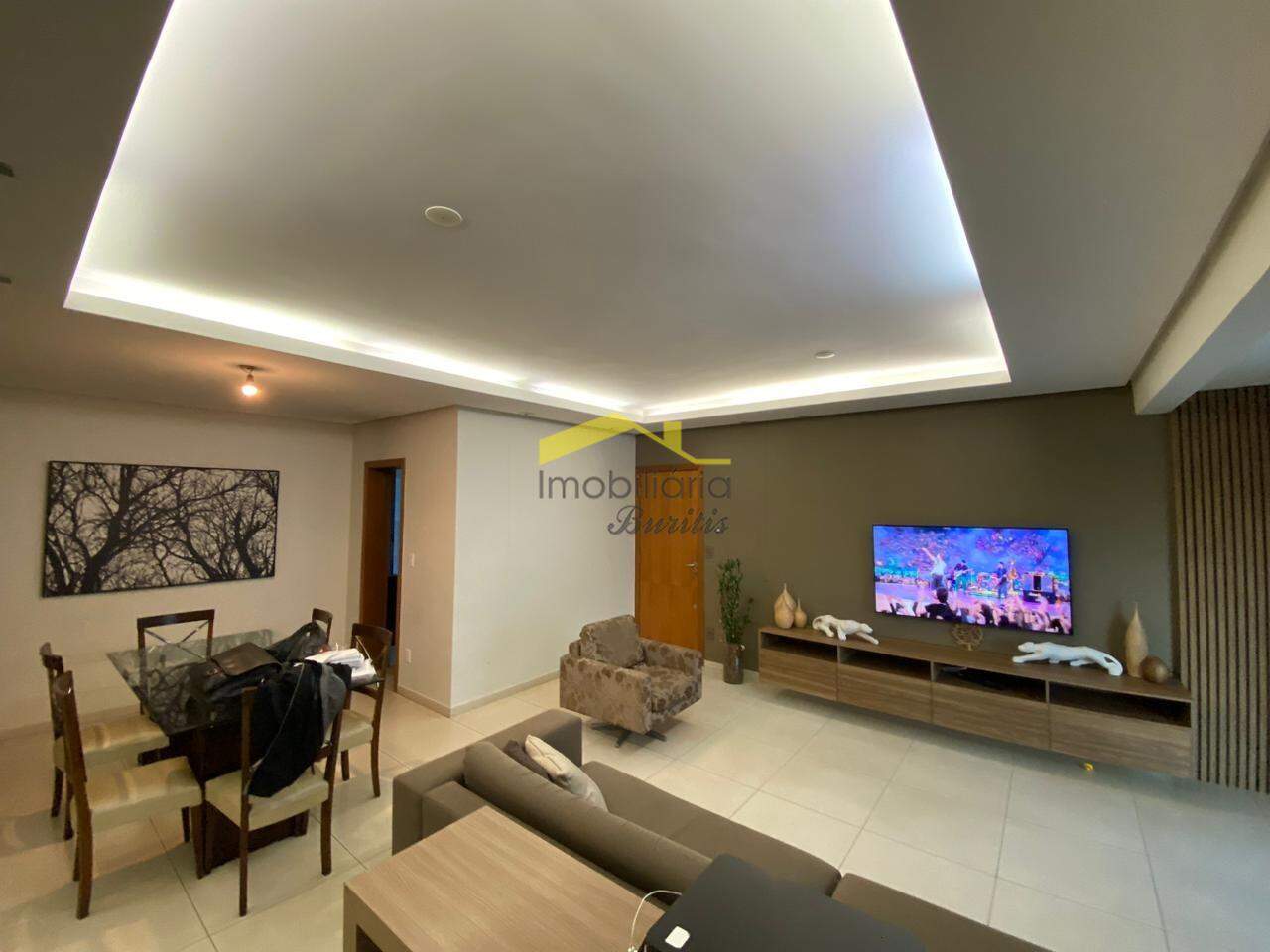 Apartamento com área privativa para aluguel no Buritis: 