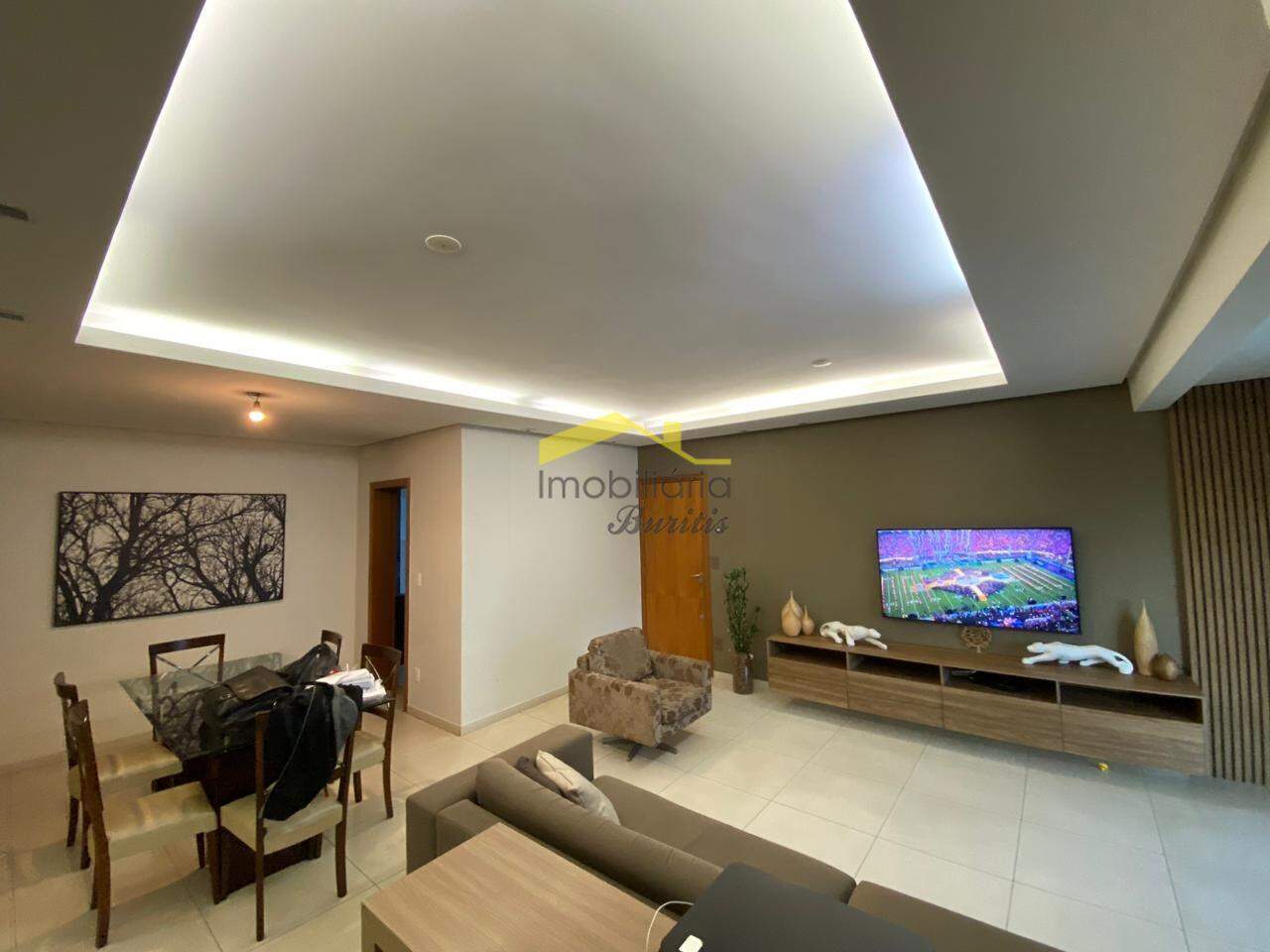 Apartamento com área privativa para aluguel no Buritis: 