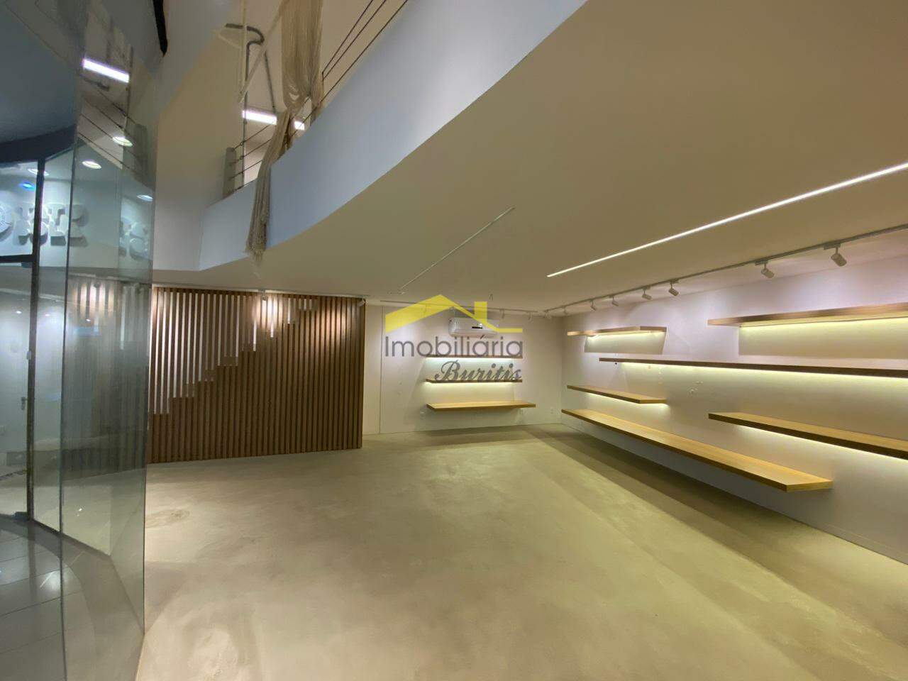 Loja à venda no Belvedere: 