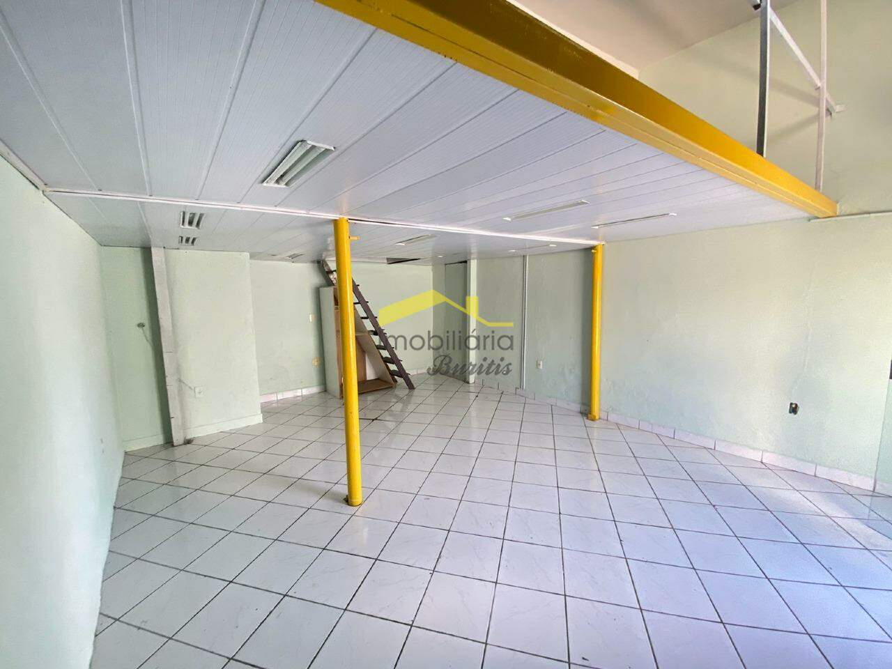 Loja para aluguel no Nova Suíssa: 