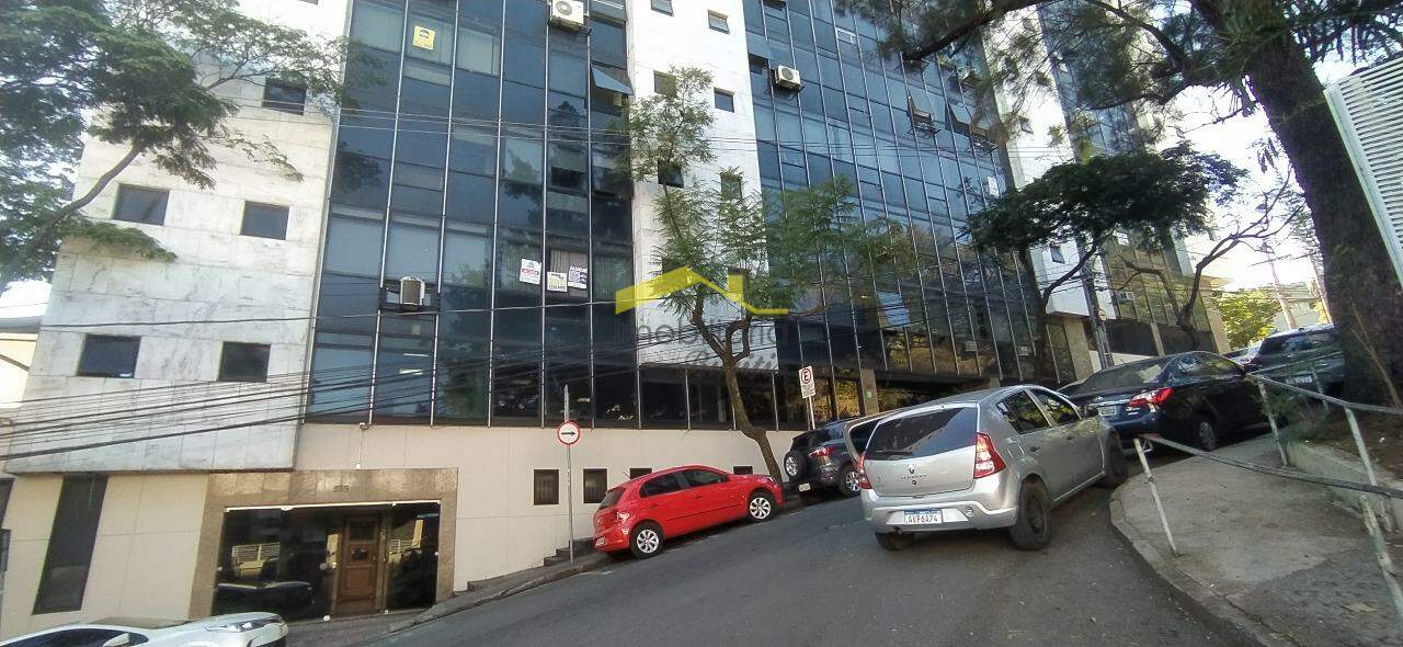 Andar para aluguel no Cruzeiro: 