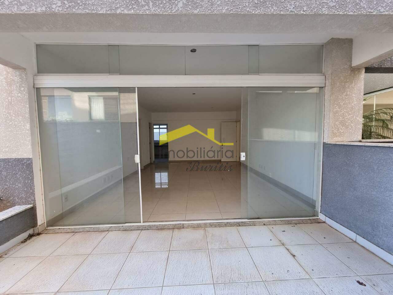 Apartamento com área privativa à venda no Buritis: 