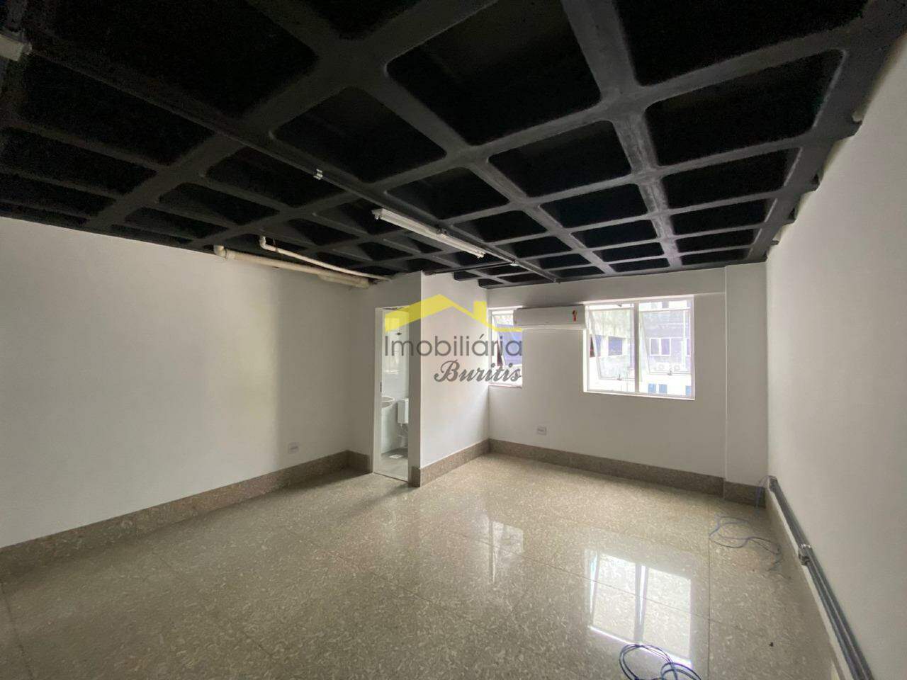 Sala para aluguel no Buritis: 