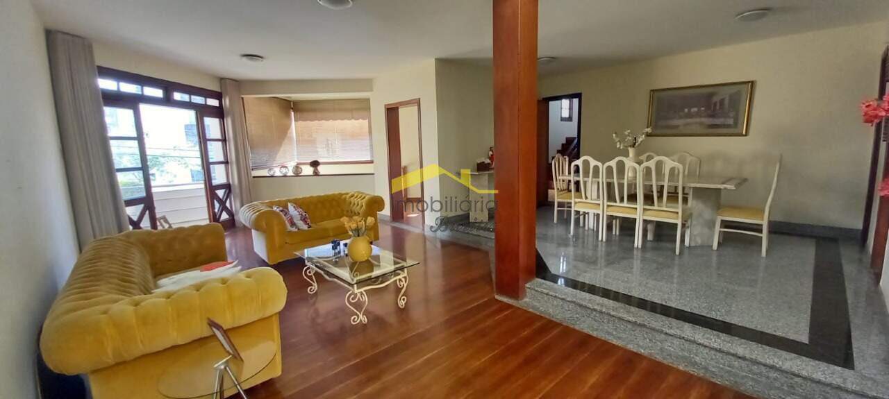 Casa à venda no Buritis: 