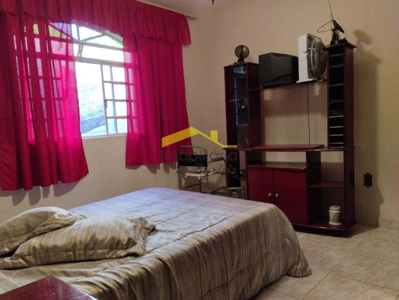 Casa à venda no Palmeiras: 