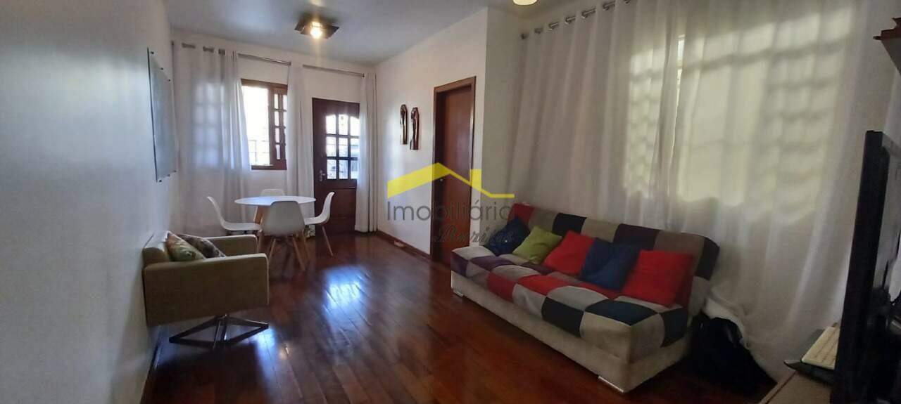 Casa à venda no Buritis: 