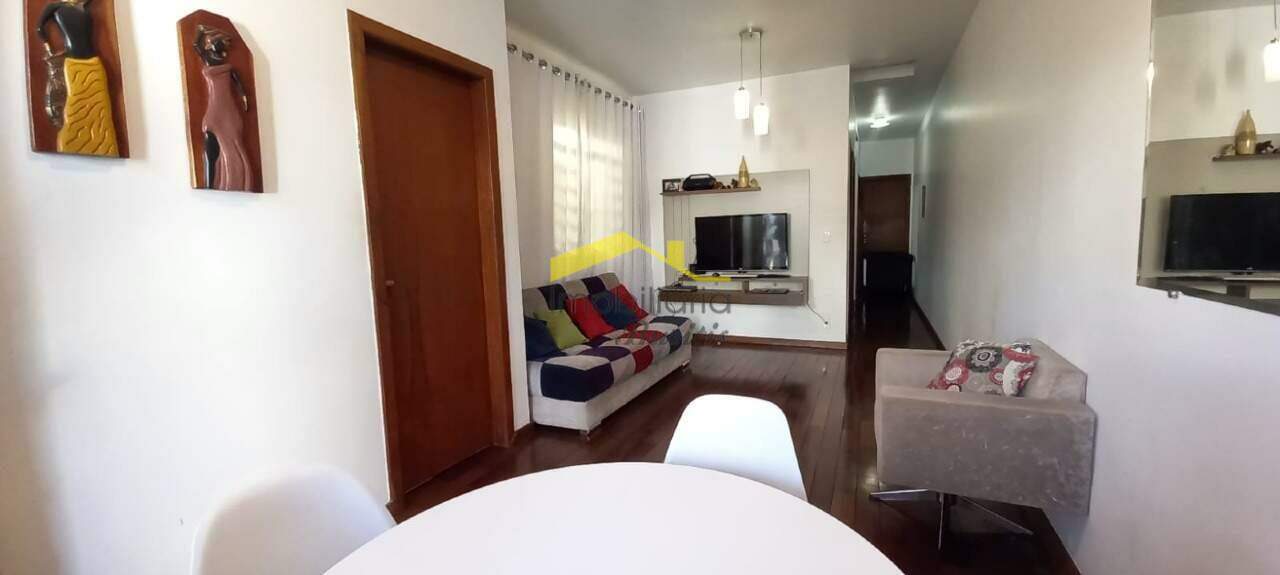 Casa à venda no Buritis: 