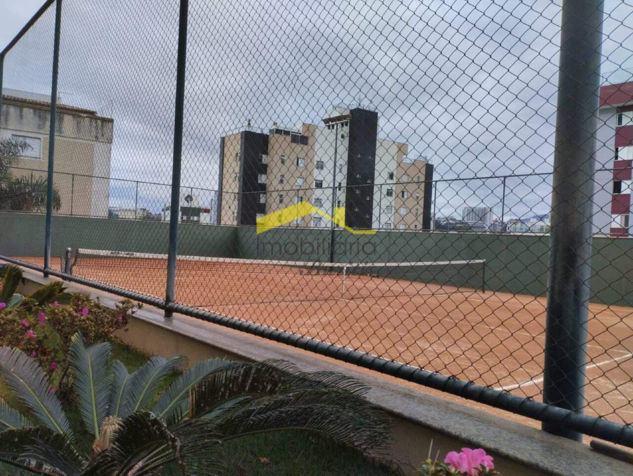 Apartamento à venda no Buritis: 