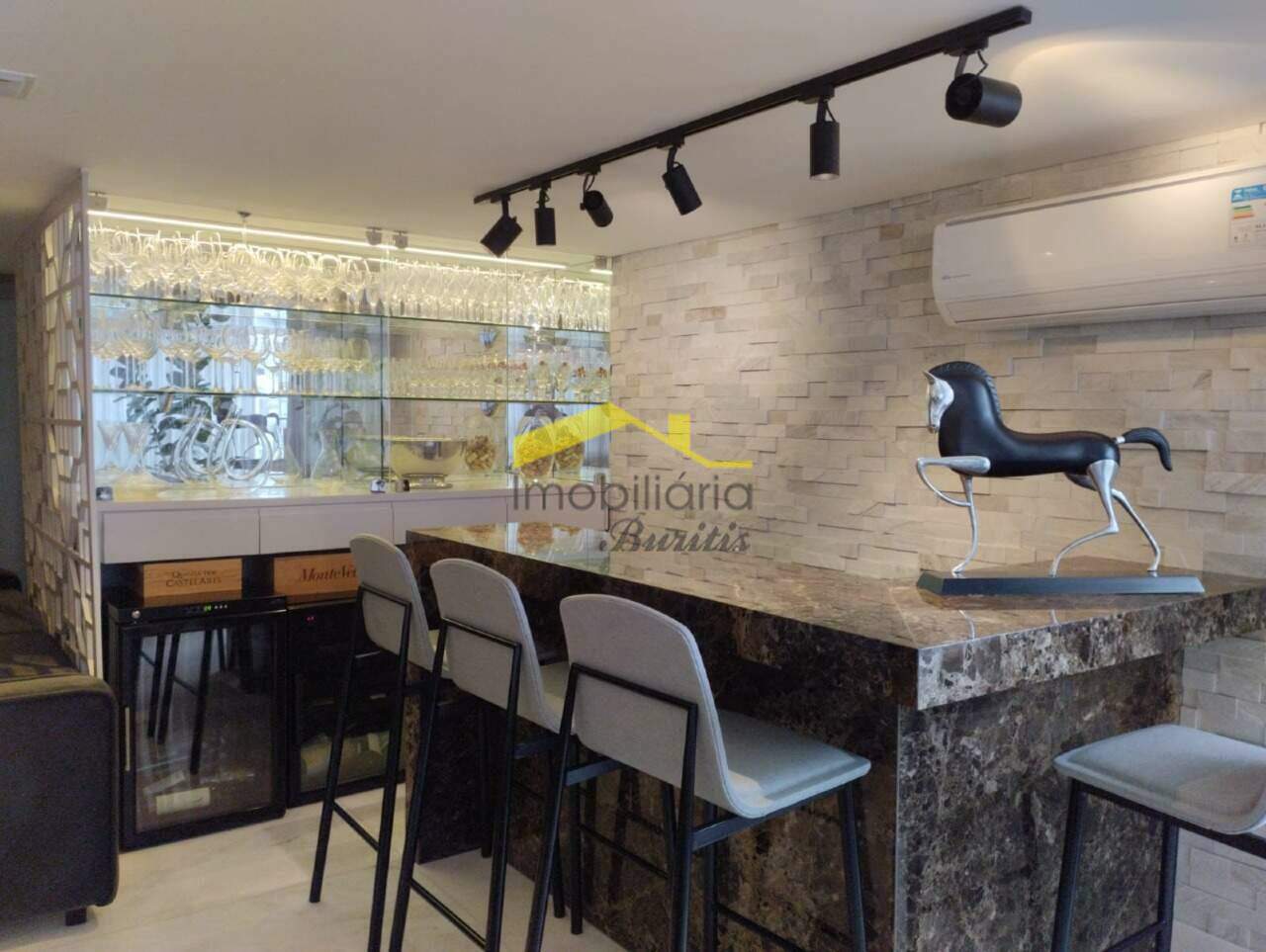 Apartamento à venda no Buritis: 