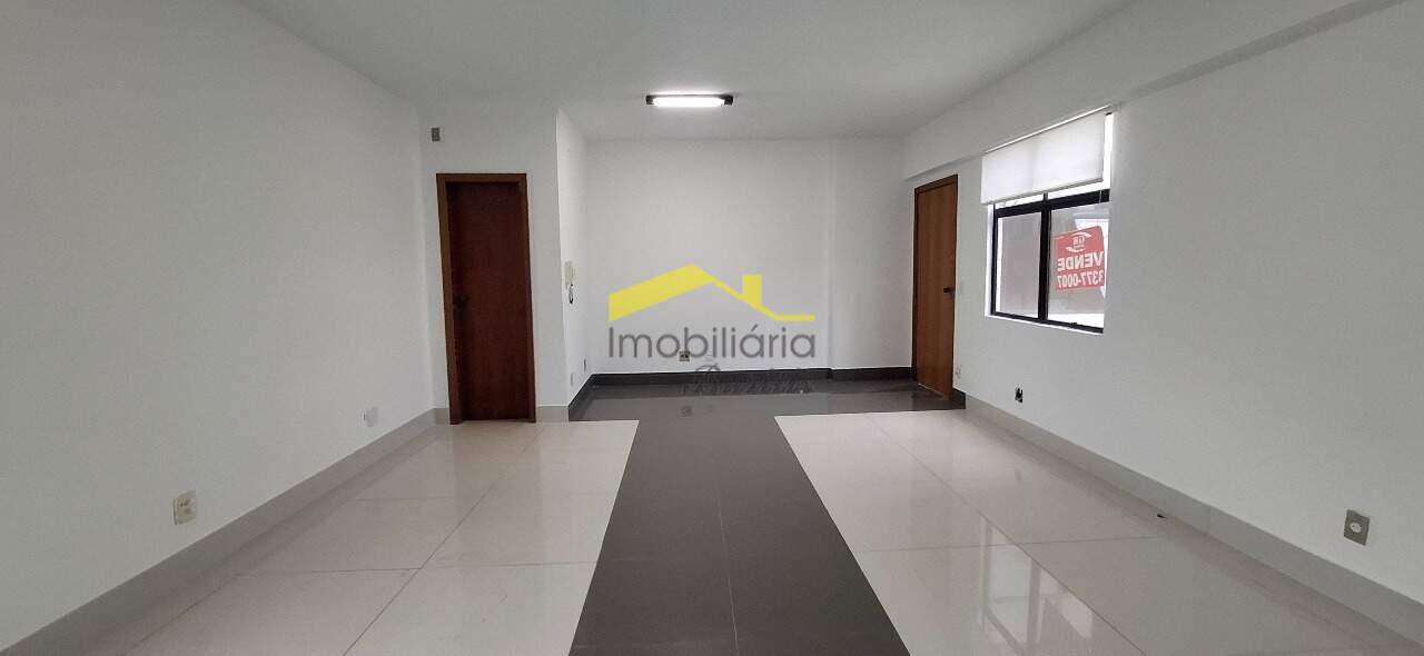 Sala à venda no Buritis: 