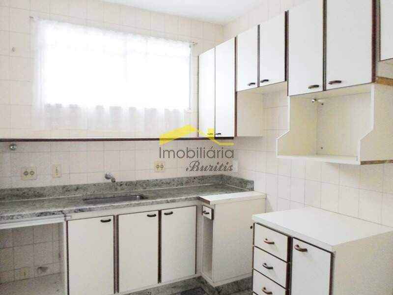 Apartamento à venda no Buritis: 