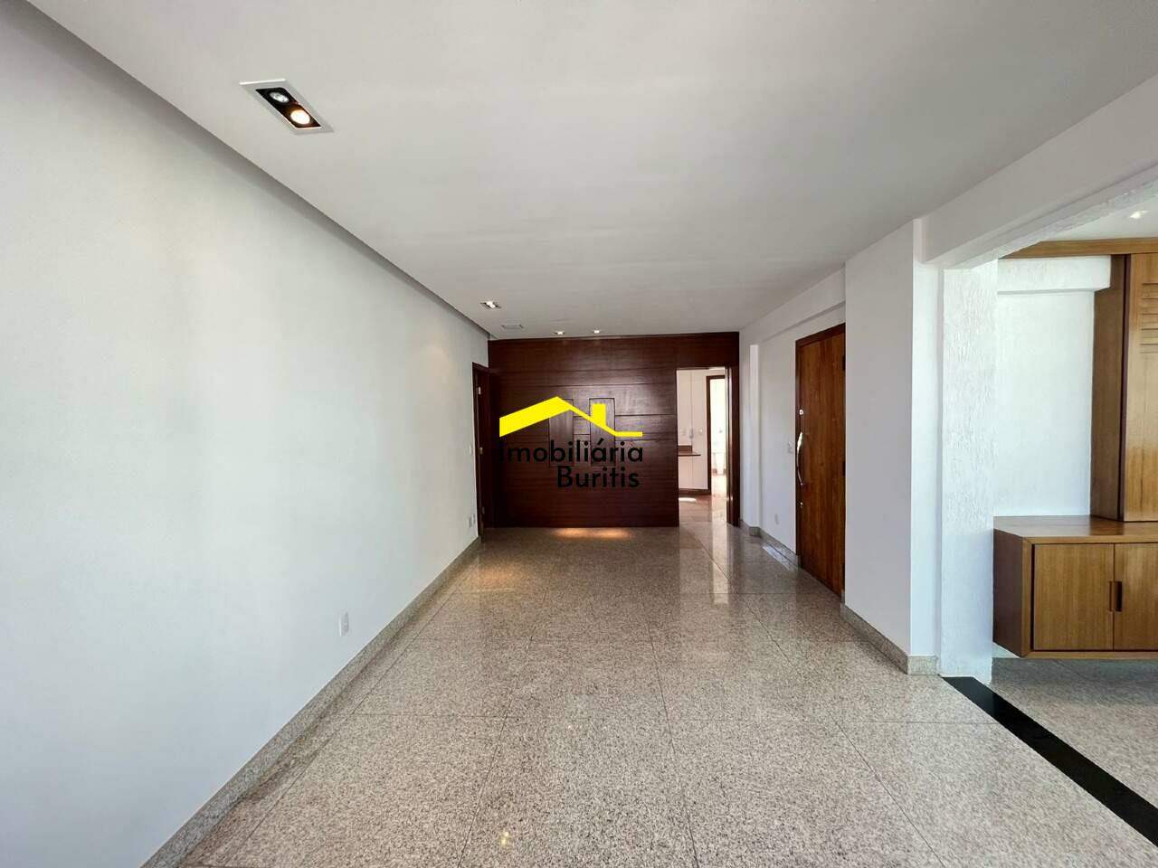 Apartamento à venda no Buritis: Sala 