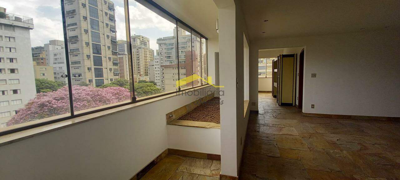 Apartamento à venda no Lourdes: 