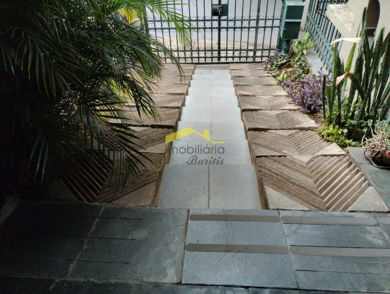 Casa à venda no Jardim América: 