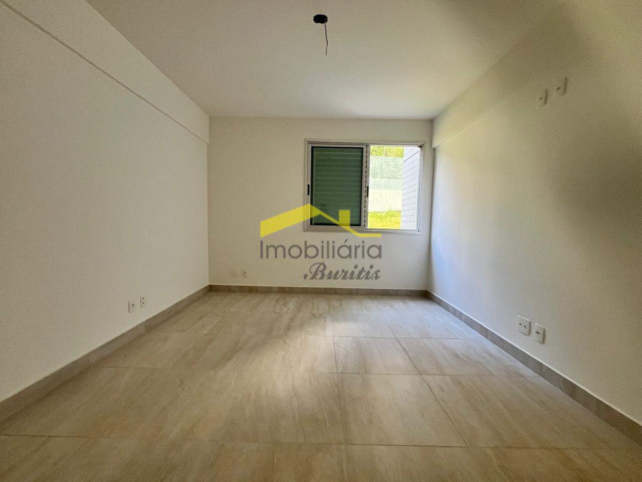 Apartamento à venda no Estoril: 