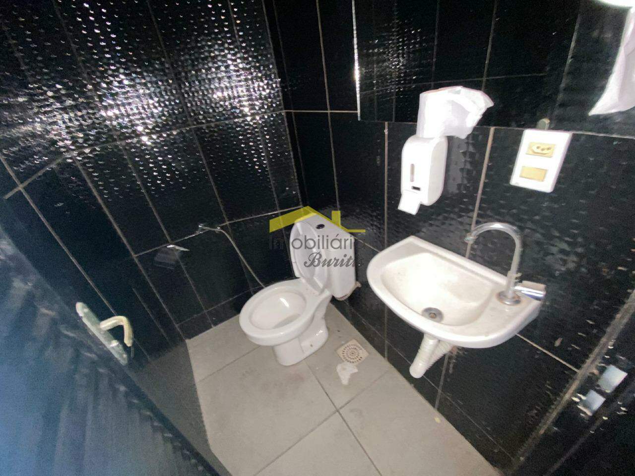 Loja para aluguel no Buritis: 