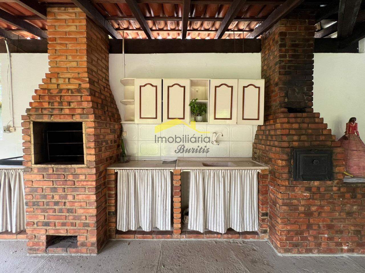 Casa em Condomínio à venda no Residencial Le Cottage: 