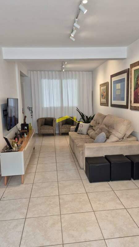 Casa em Condomínio à venda no Buritis: 