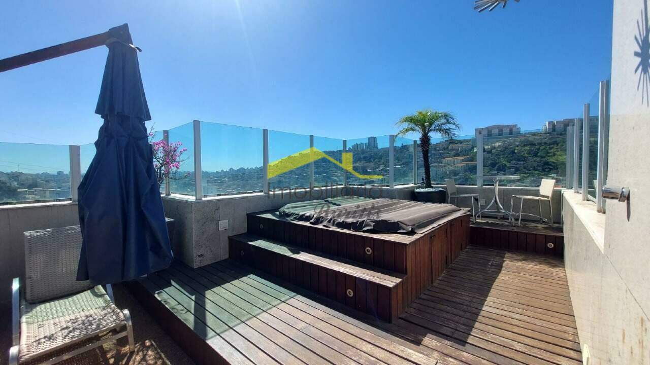 Cobertura à venda no Estoril: 