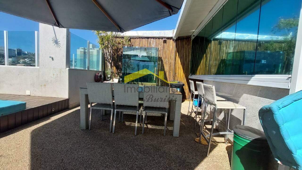 Cobertura à venda no Estoril: 