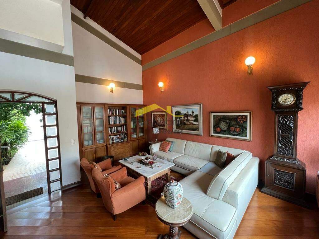 Casa à venda no Belvedere: 