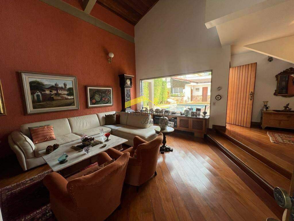 Casa à venda no Belvedere: 