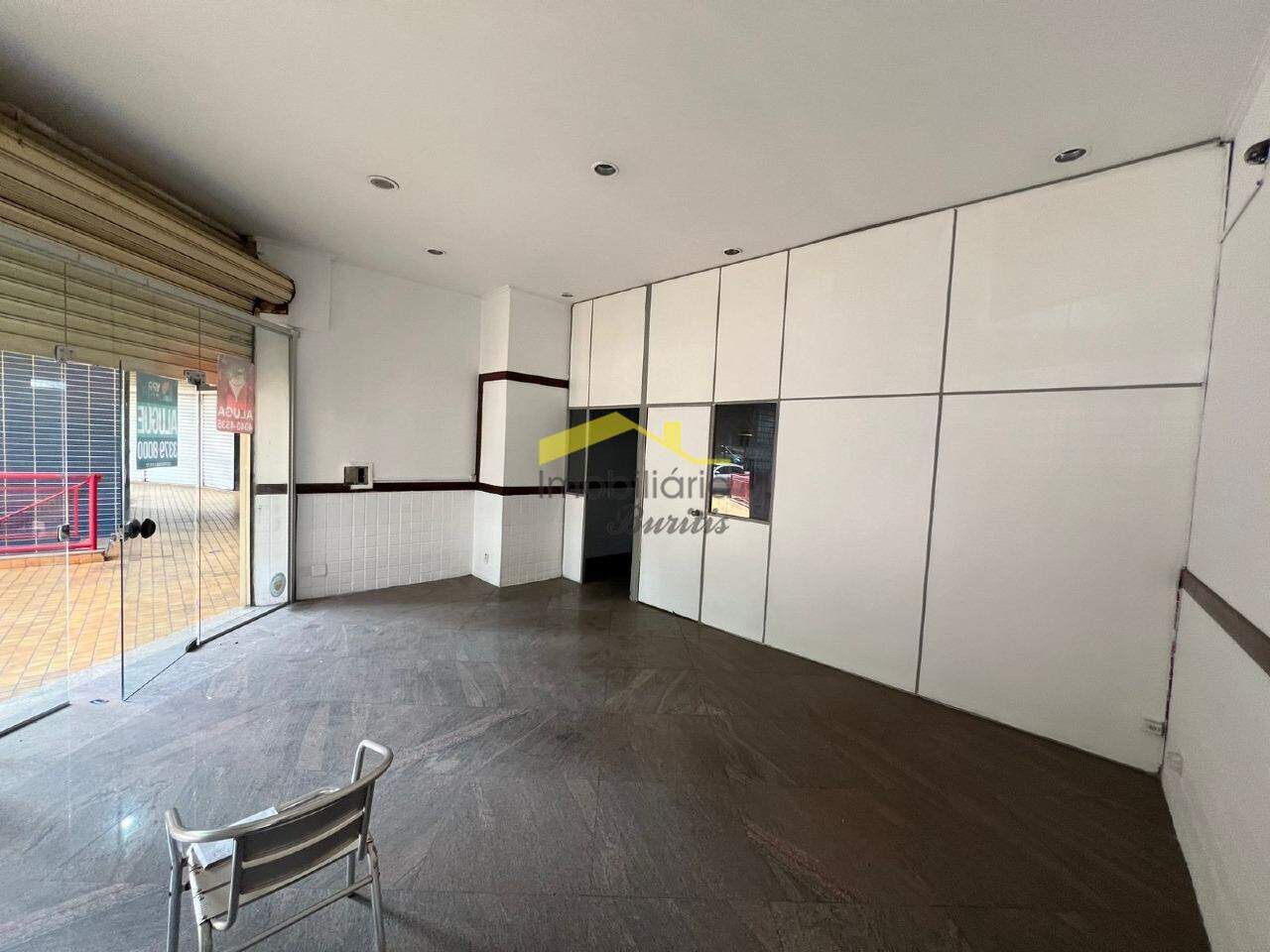 Loja para aluguel no Estoril: 