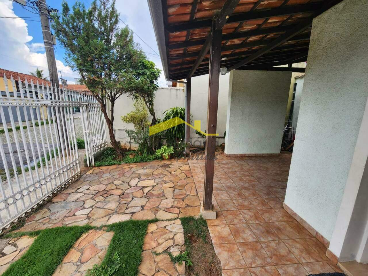 Casa à venda no Betânia: 