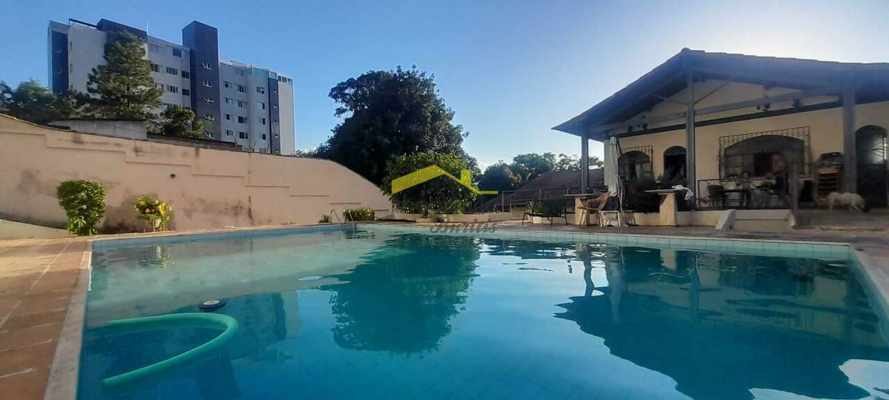 Casa à venda no Cinqüentenário: 