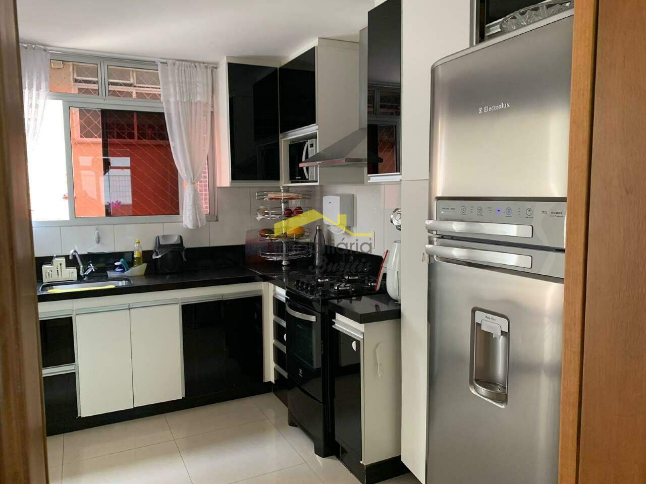 Apartamento à venda no Buritis: 