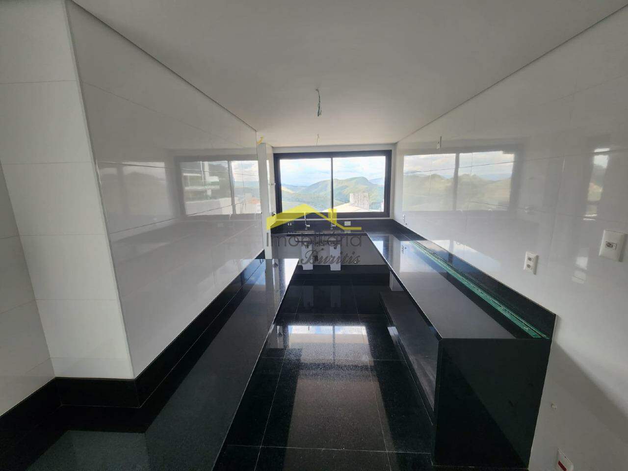 Apartamento à venda no Vila da Serra: 