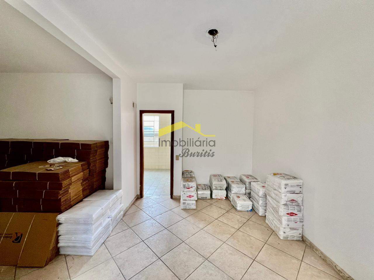 Casa para aluguel no Jardim América: 