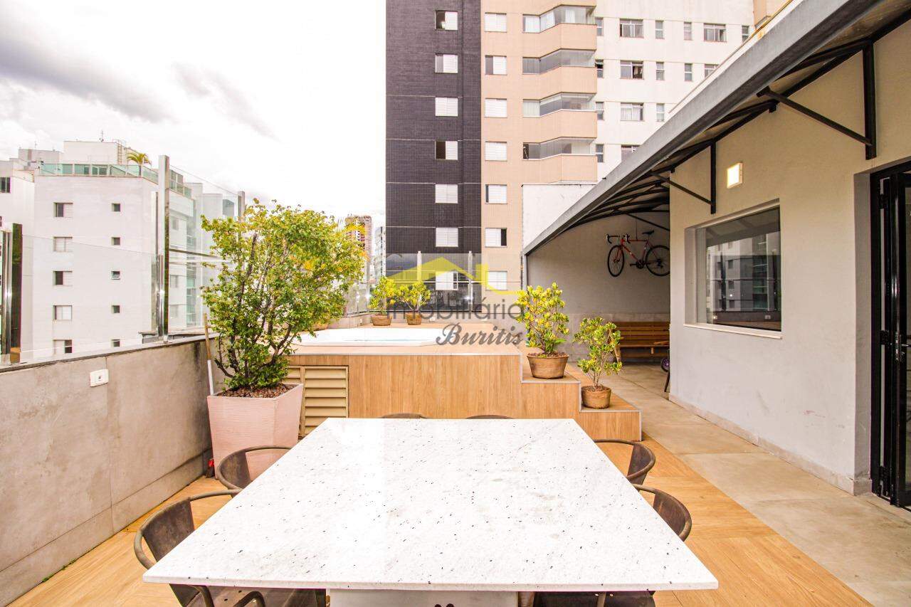 Cobertura à venda no Buritis: 