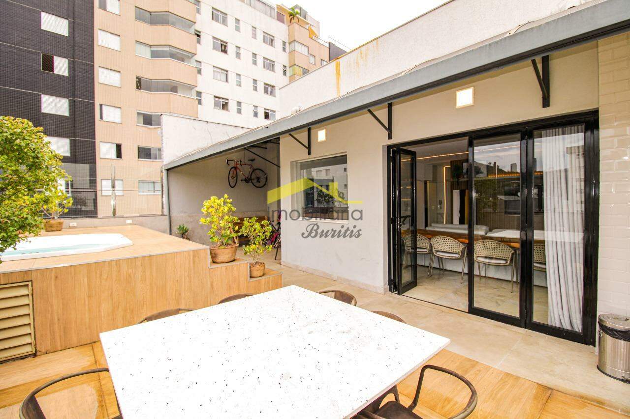 Cobertura à venda no Buritis: 