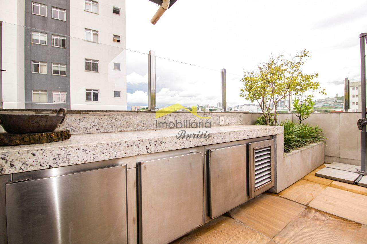 Cobertura à venda no Buritis: 