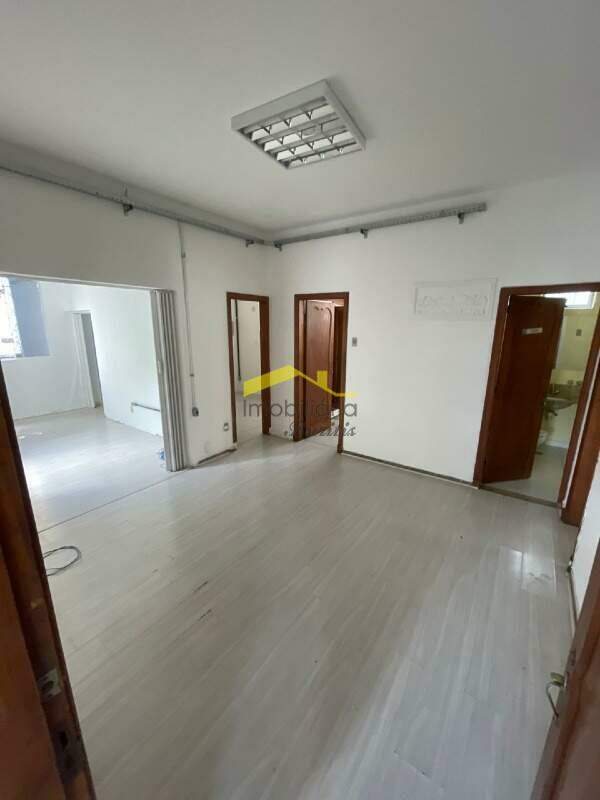 Casa à venda no Prado: 