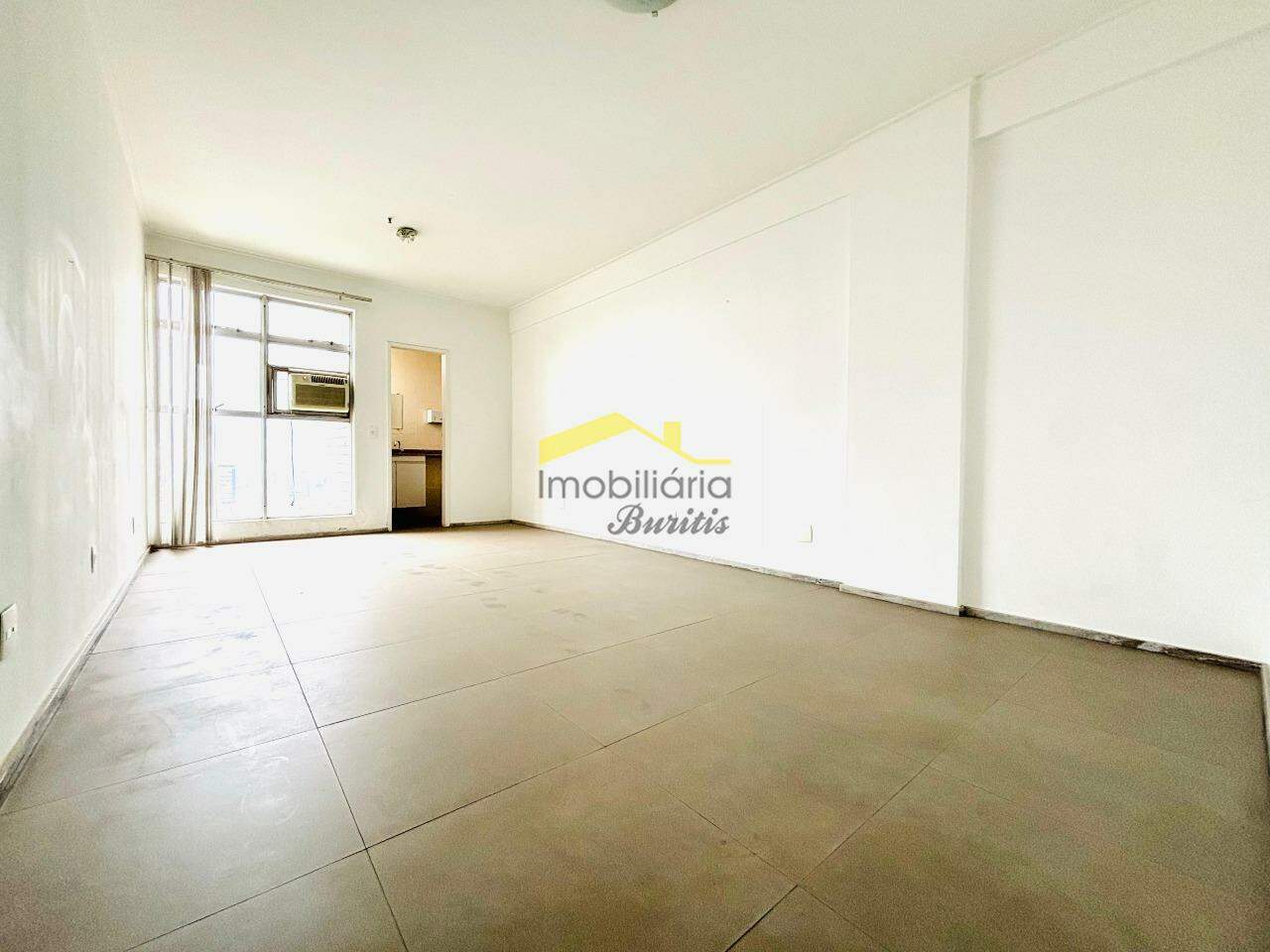 Sala à venda no Sion: 