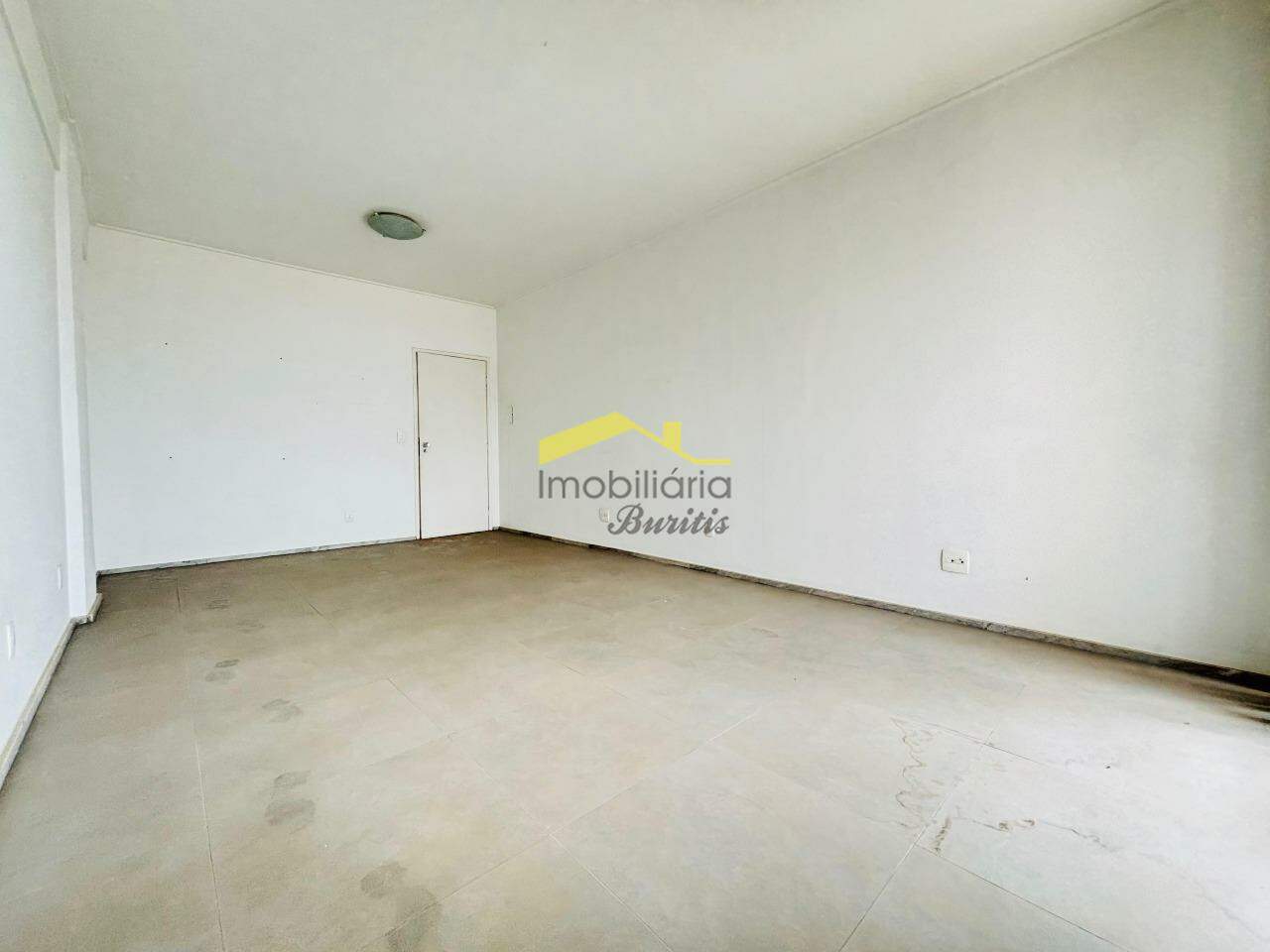 Sala à venda no Sion: 