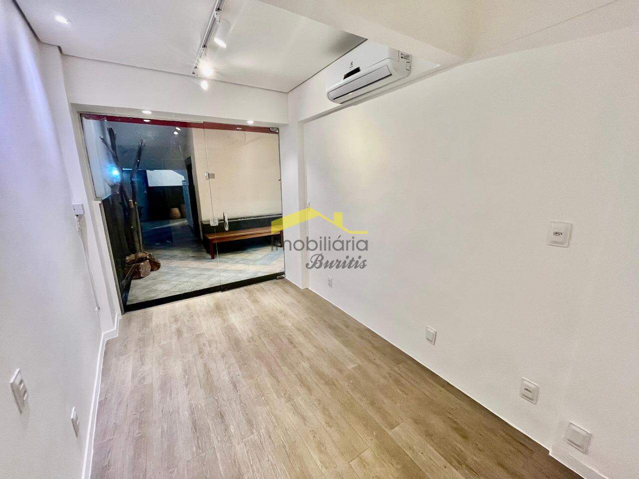 Loja à venda no Buritis: 